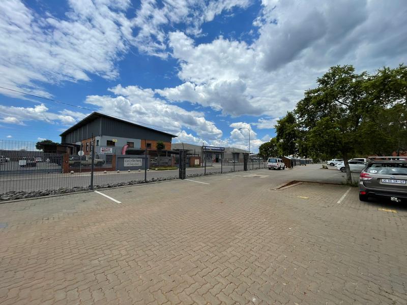 To Let Commercial Property for Rent in Hennopspark Gauteng