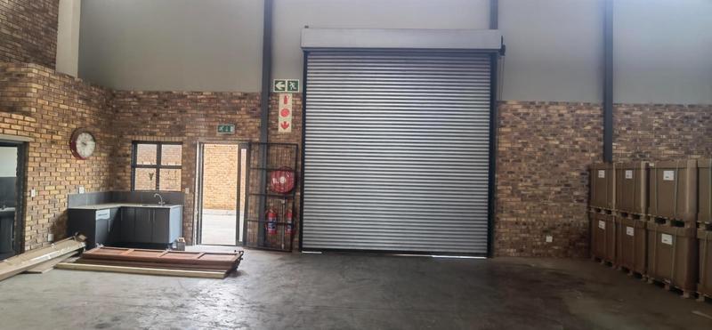 To Let Commercial Property for Rent in N4 Gateway Industrial Park Gauteng