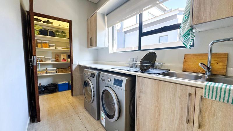 3 Bedroom Property for Sale in Midstream Meadows Gauteng