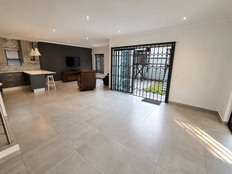 3 Bedroom Property for Sale in Rietvalleirand Gauteng