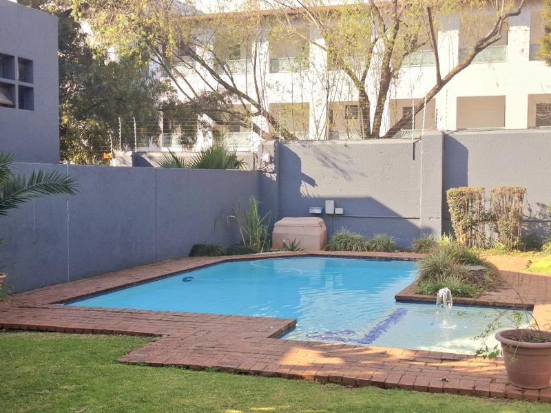 To Let 2 Bedroom Property for Rent in Sandown Gauteng
