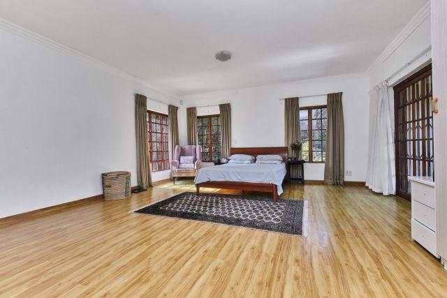 To Let 5 Bedroom Property for Rent in Sunninghill Gauteng