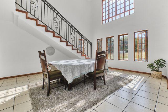 To Let 5 Bedroom Property for Rent in Sunninghill Gauteng