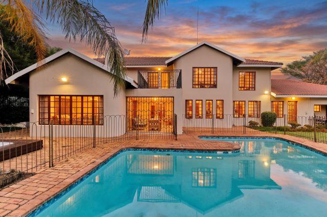 To Let 5 Bedroom Property for Rent in Sunninghill Gauteng