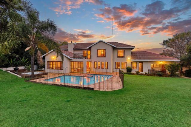 To Let 5 Bedroom Property for Rent in Sunninghill Gauteng