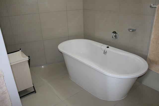 To Let 3 Bedroom Property for Rent in Morningside Gauteng