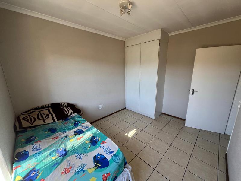 2 Bedroom Property for Sale in Weltevreden Park Gauteng