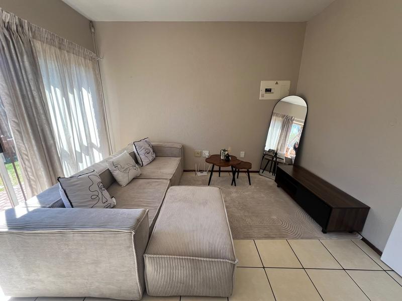 1 Bedroom Property for Sale in Weltevreden Park Gauteng