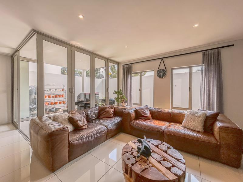 3 Bedroom Property for Sale in Bryanston Gauteng
