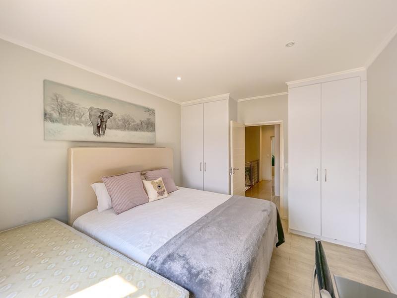 3 Bedroom Property for Sale in Bryanston Gauteng