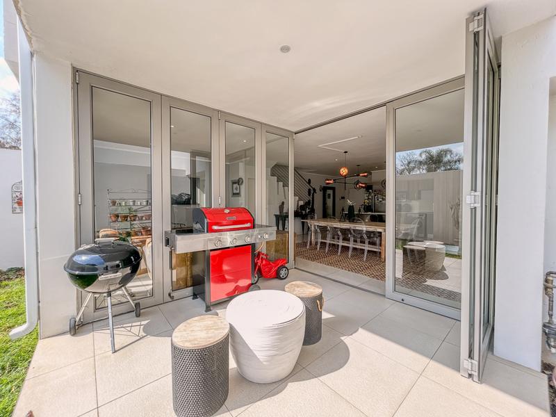 3 Bedroom Property for Sale in Bryanston Gauteng
