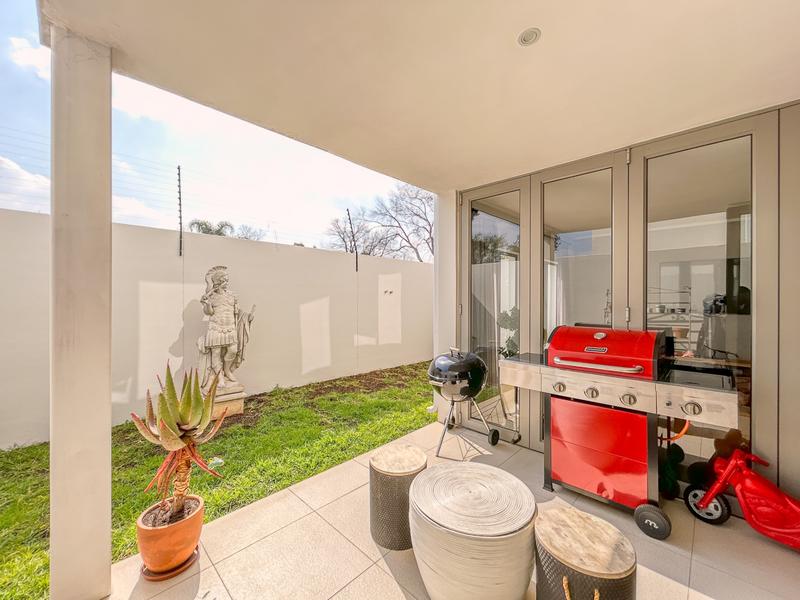 3 Bedroom Property for Sale in Bryanston Gauteng