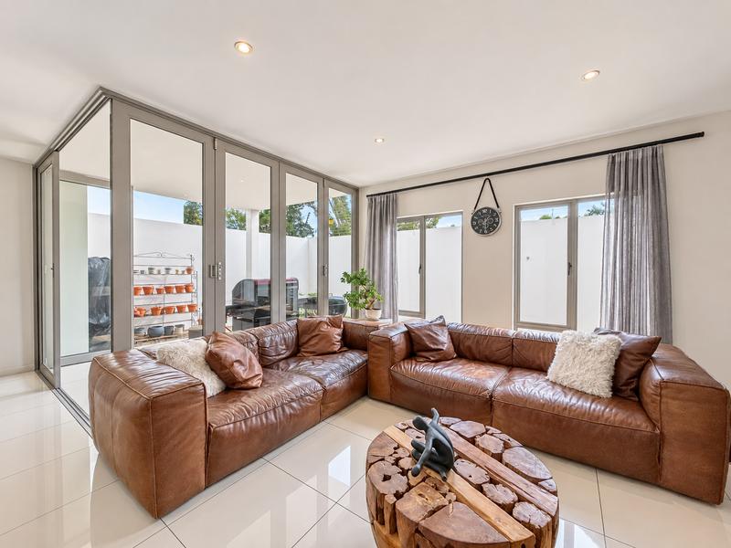 3 Bedroom Property for Sale in Bryanston Gauteng