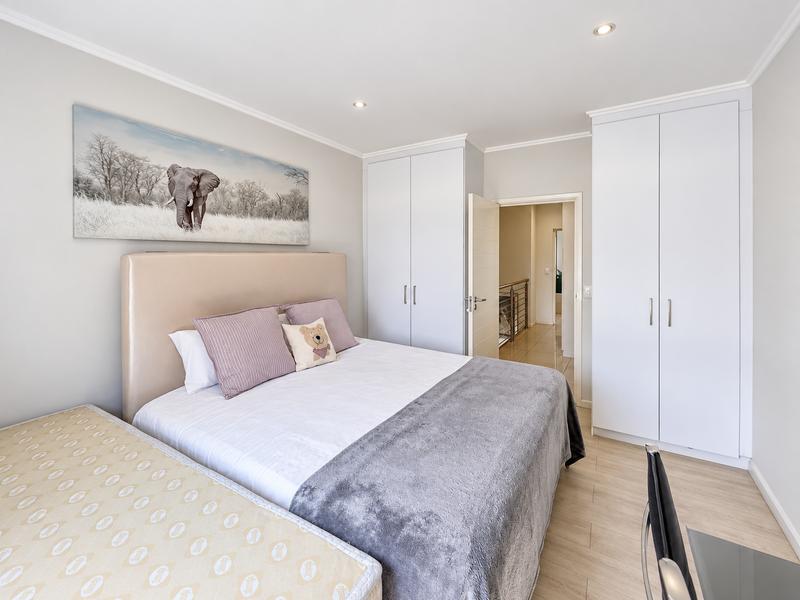 3 Bedroom Property for Sale in Bryanston Gauteng