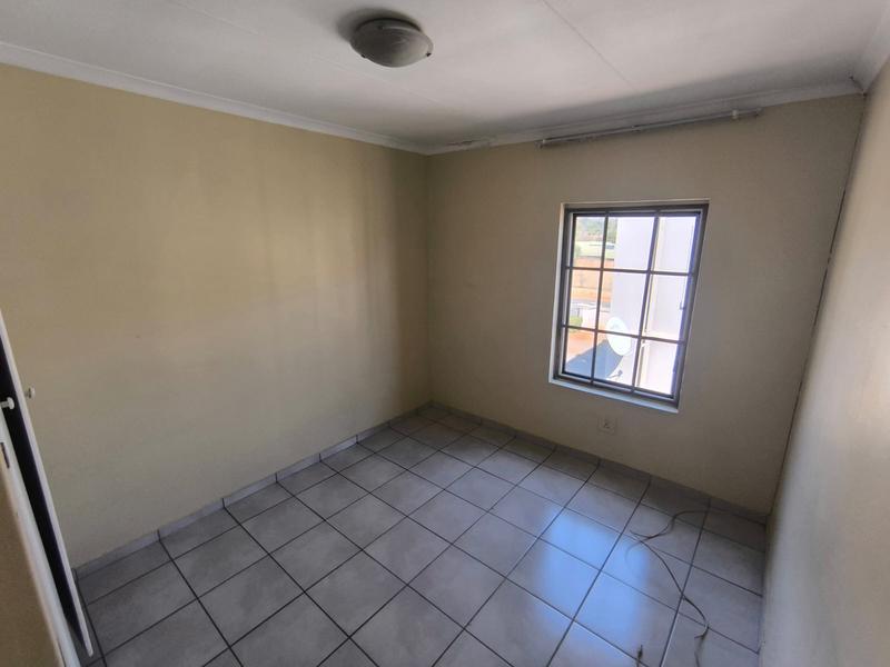To Let 3 Bedroom Property for Rent in Murrayfield Gauteng