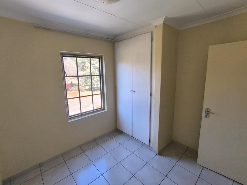 To Let 3 Bedroom Property for Rent in Murrayfield Gauteng
