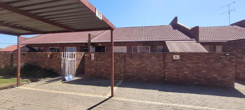 2 Bedroom Property for Sale in Mayberry Park Gauteng