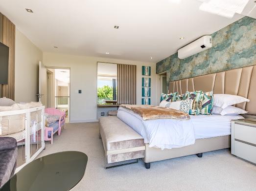 4 Bedroom Property for Sale in Hurlingham Gauteng