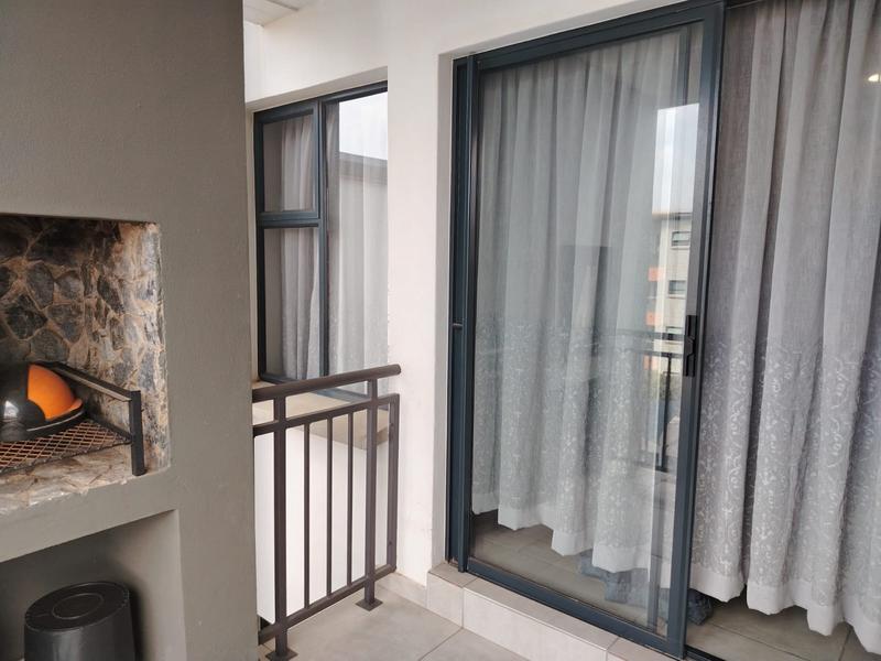 To Let 2 Bedroom Property for Rent in Glen Marais Gauteng