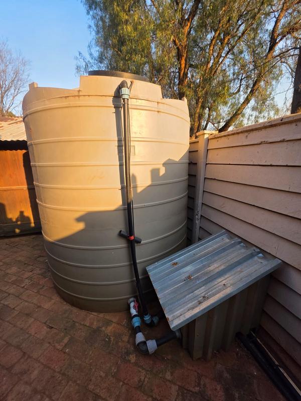 5 Bedroom Property for Sale in Golf Park Gauteng