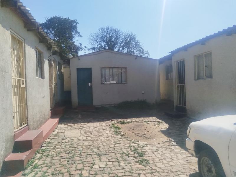 13 Bedroom Property for Sale in Olievenhoutbosch Gauteng