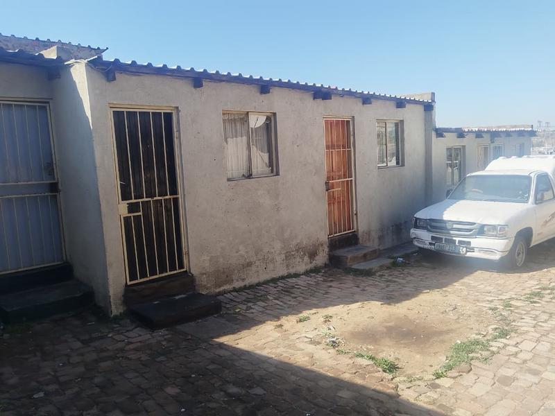 13 Bedroom Property for Sale in Olievenhoutbosch Gauteng