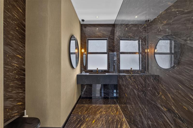 5 Bedroom Property for Sale in Bryanston Gauteng