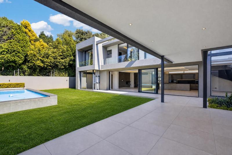 5 Bedroom Property for Sale in Bryanston Gauteng