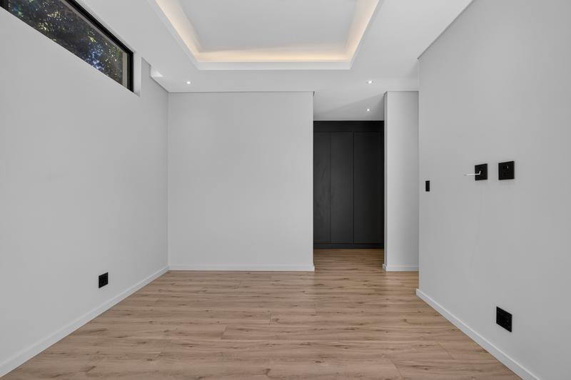5 Bedroom Property for Sale in Bryanston Gauteng