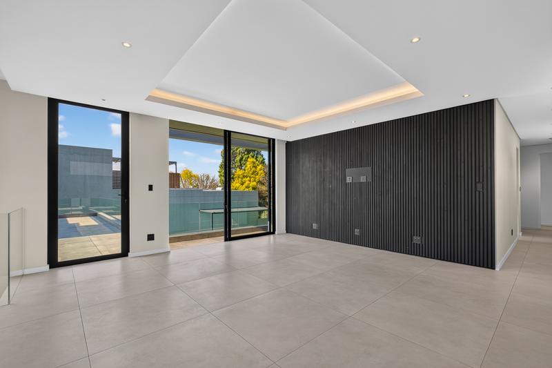 5 Bedroom Property for Sale in Bryanston Gauteng