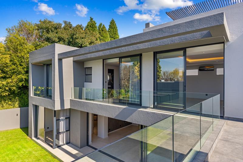 5 Bedroom Property for Sale in Bryanston Gauteng