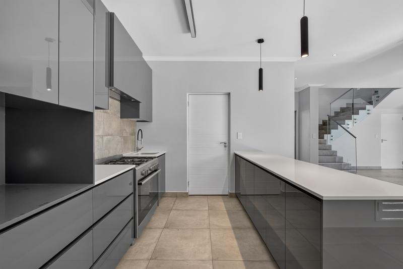 4 Bedroom Property for Sale in Bryanston Gauteng