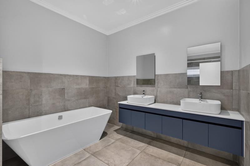 4 Bedroom Property for Sale in Bryanston Gauteng