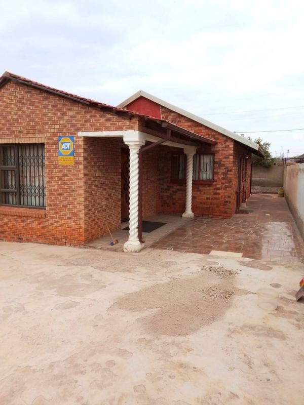 3 Bedroom Property for Sale in Ennerdale Gauteng