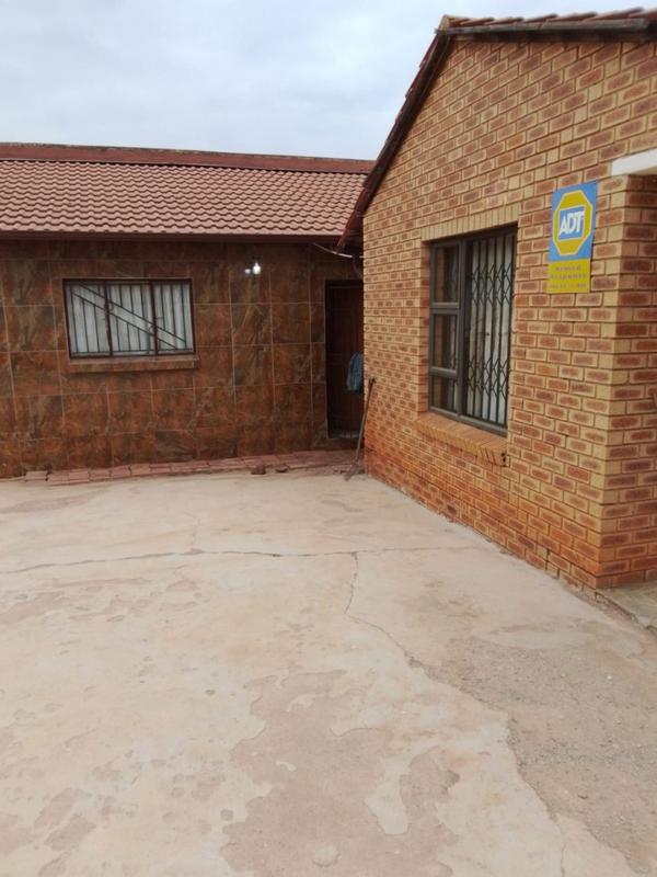 3 Bedroom Property for Sale in Ennerdale Gauteng