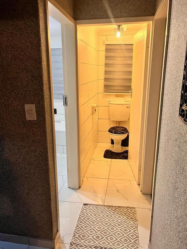 2 Bedroom Property for Sale in Lindhaven Gauteng