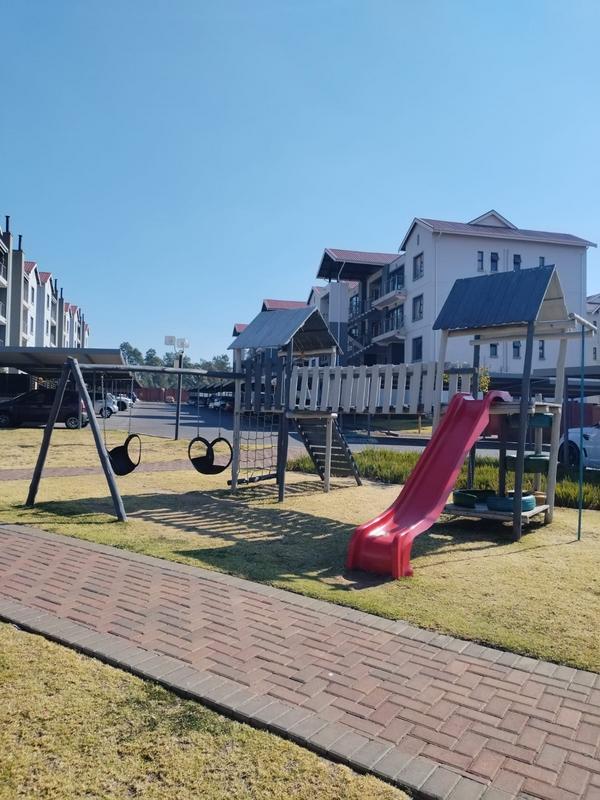 1 Bedroom Property for Sale in Modderfontein Gauteng