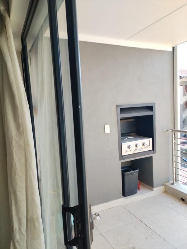 1 Bedroom Property for Sale in Modderfontein Gauteng