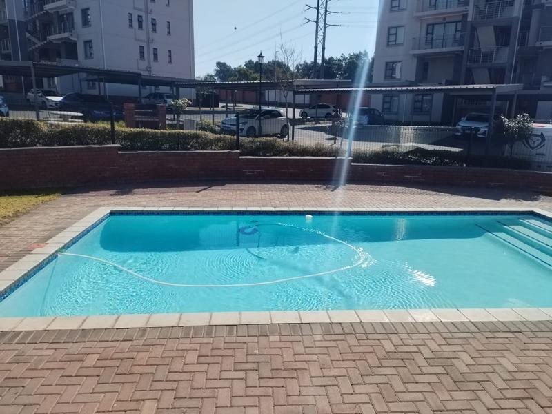 1 Bedroom Property for Sale in Modderfontein Gauteng