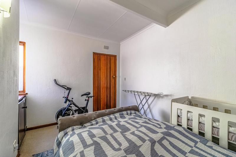 To Let 4 Bedroom Property for Rent in Bedford Park Gauteng