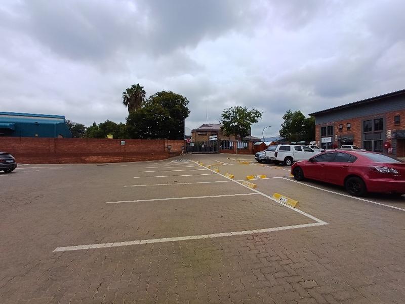 To Let Commercial Property for Rent in Hennopspark Gauteng