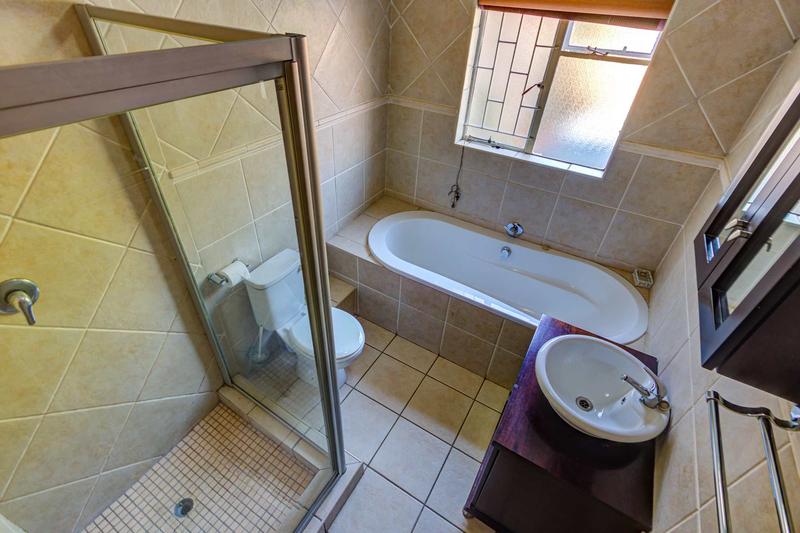 2 Bedroom Property for Sale in Pomona Gauteng