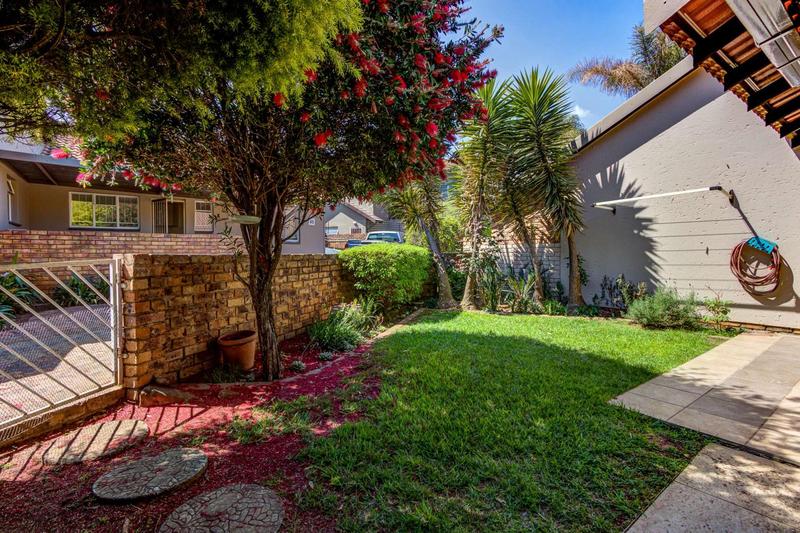 2 Bedroom Property for Sale in Pomona Gauteng