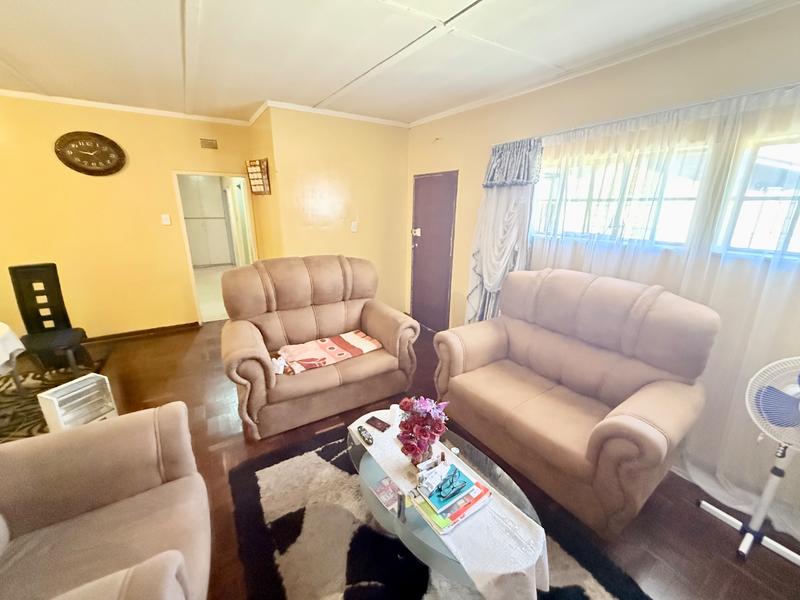 3 Bedroom Property for Sale in Vanderbijlpark CW 4 Gauteng