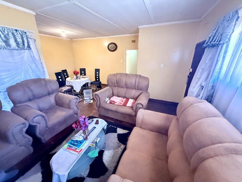 3 Bedroom Property for Sale in Vanderbijlpark CW 4 Gauteng