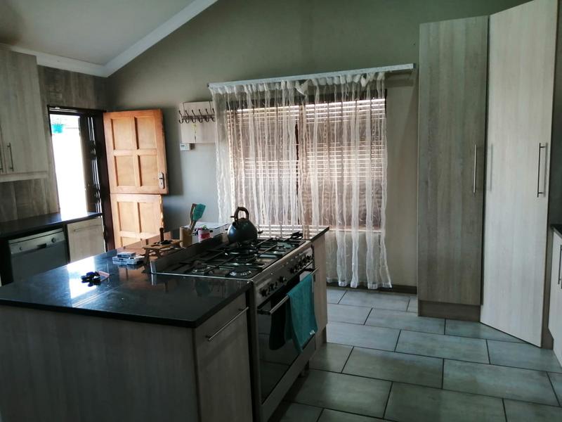 3 Bedroom Property for Sale in Casseldale Gauteng