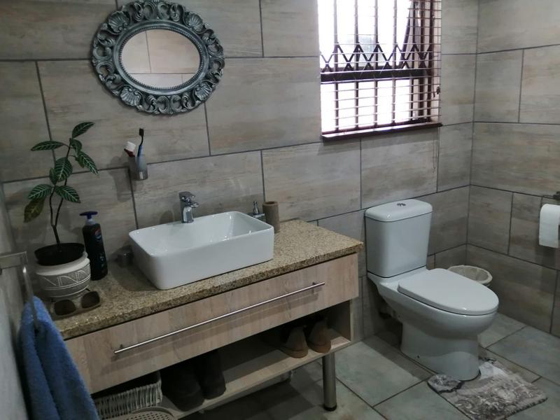 3 Bedroom Property for Sale in Casseldale Gauteng