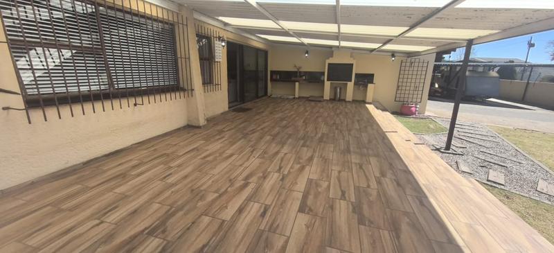 3 Bedroom Property for Sale in Horison Gauteng