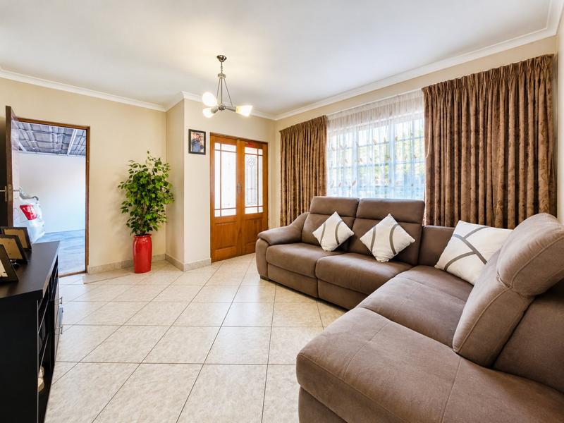 3 Bedroom Property for Sale in Ninapark Gauteng