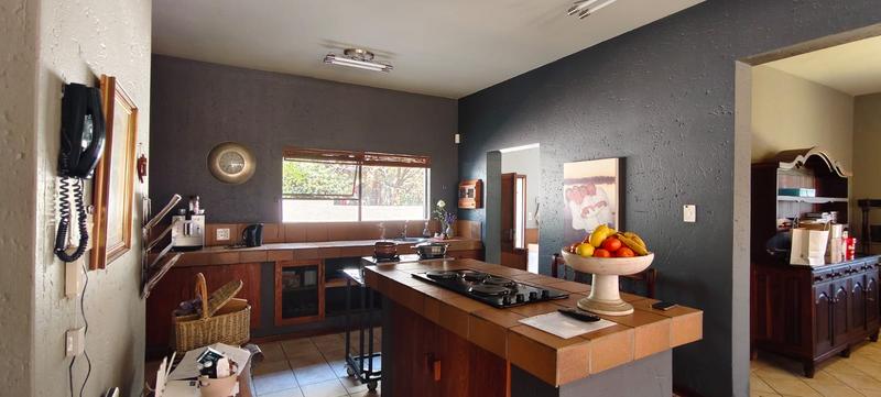 5 Bedroom Property for Sale in Brentwood Gauteng